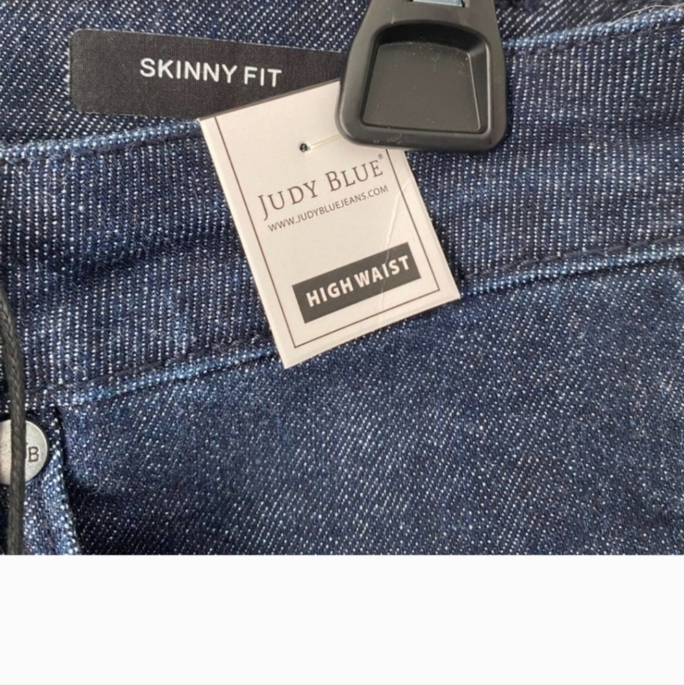 Judy Blue NWTs Savannah High Rise Tummy Control Cut Hem Dark Denim Jeans 9/29